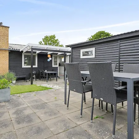 Nordic Style Summer House For Two *